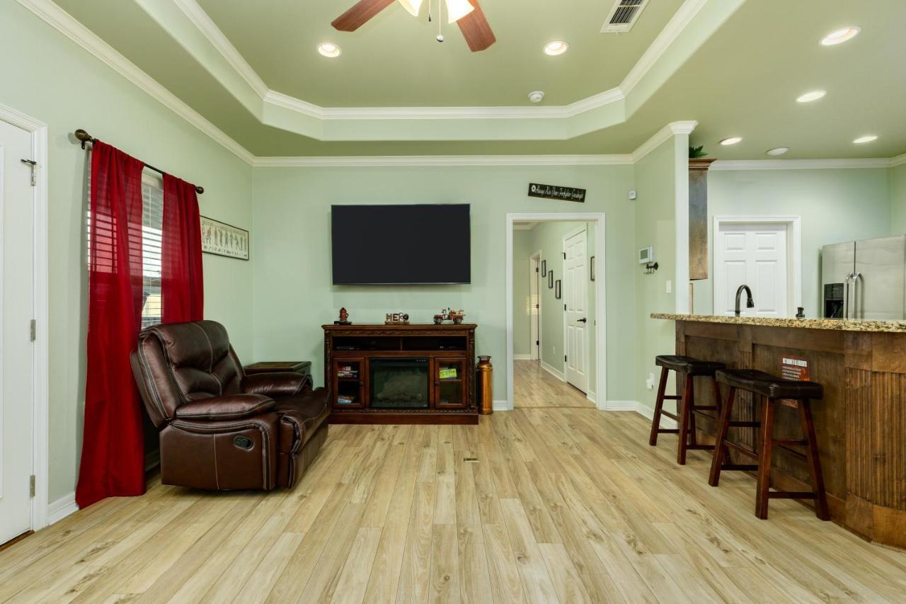 The Firehouse Villa Bolivar Peninsula Kültér fotó